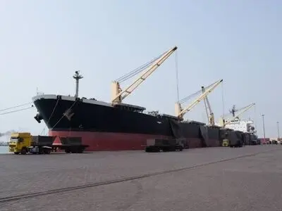 بارگیری بیش از ۸۳ هزارتُن گندله آهن در بندر شهید رجایی