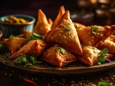 طرز تهیه سمبوسه پیتزایی + ۴ ترفند طلایی