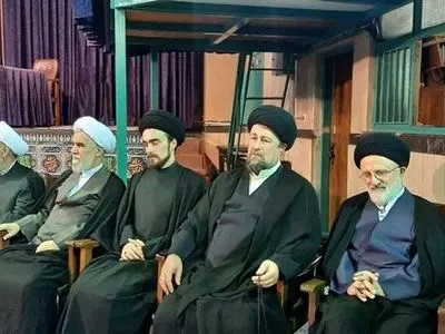 برگزاری مراسم بزرگداشت رهبر شهید انقلاب در حسینیه شماره یک جماران