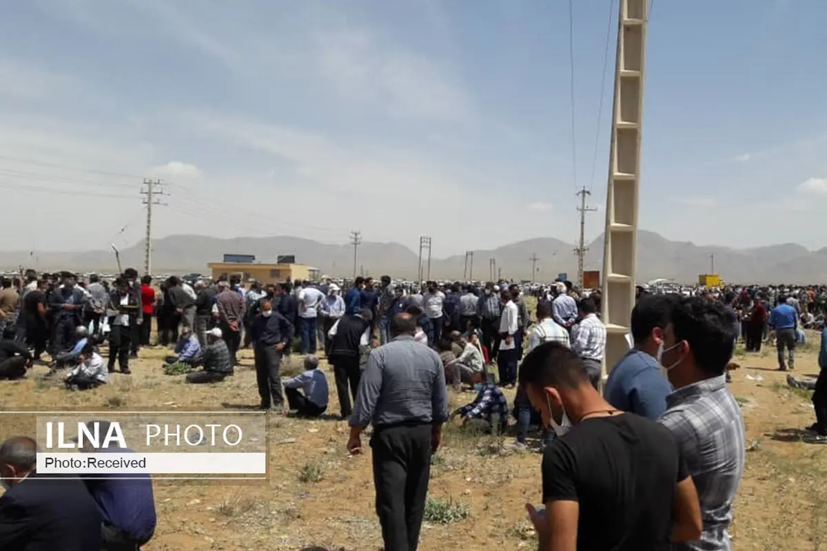 ادامه مشکلات حقابه‌داران اصفهانی/ به کشاورزان خسارت پرداخت کنند+عکس
