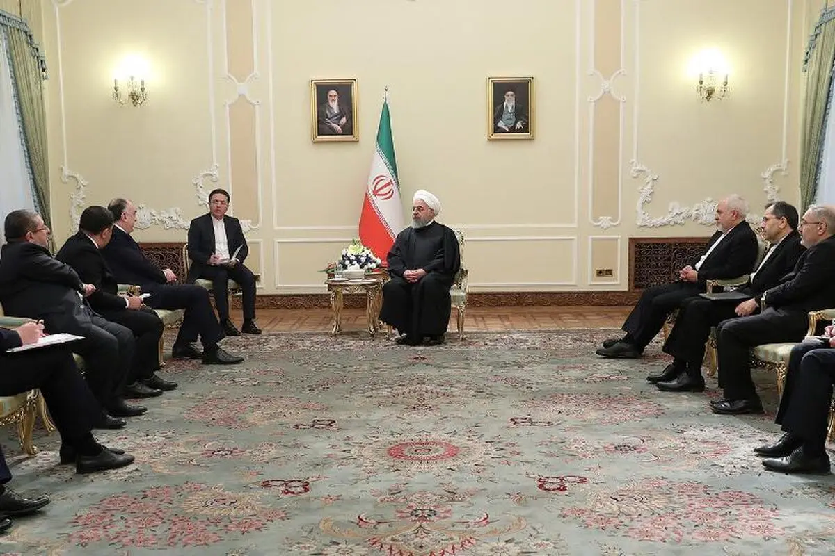 خلال لقاء وزیر خارجیة جمهوریة اذربیجان؛ روحانی: مشروع خط سکک الحدید بین رشت واستارا خطوة مهمة فی تأمین مصالح الشعبین