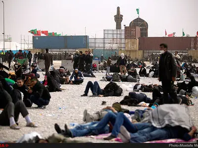 بسته شدن مرز مهران و سردرگمی هزاران زائر ایرانی/12