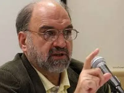 انتقاد شدید عبدالکریم سروش از مخالفان مذاکرات