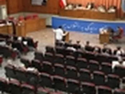 وکیل «ال. م»: موکلم در دریافت وجوه از افاغنه نقشی نداشته است