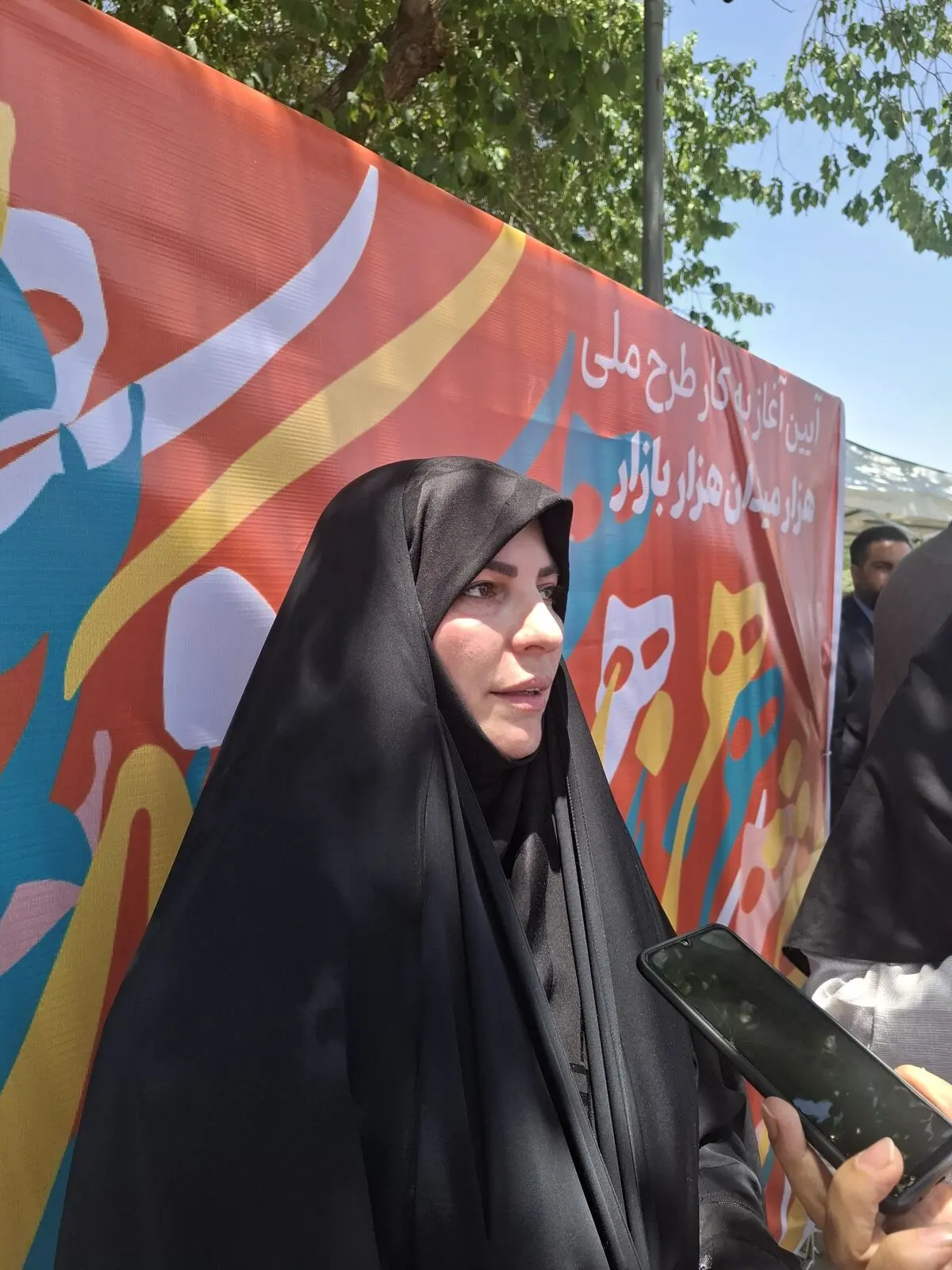  جزئیات «ساماندهی دستفروشان»/ از زنان در مشاغل خانگی حمایت می‌شود