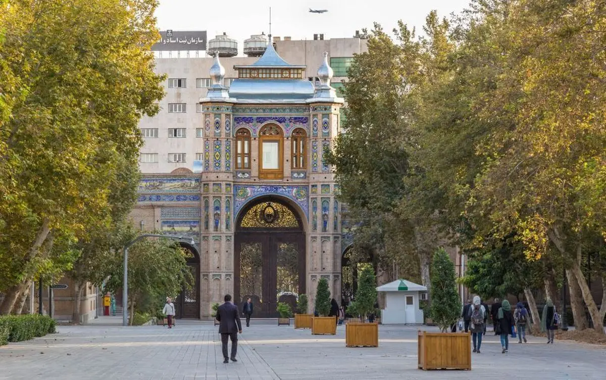 الخارجیة الایرانیة تستدعی السفیر الفرنسي لدى طهران