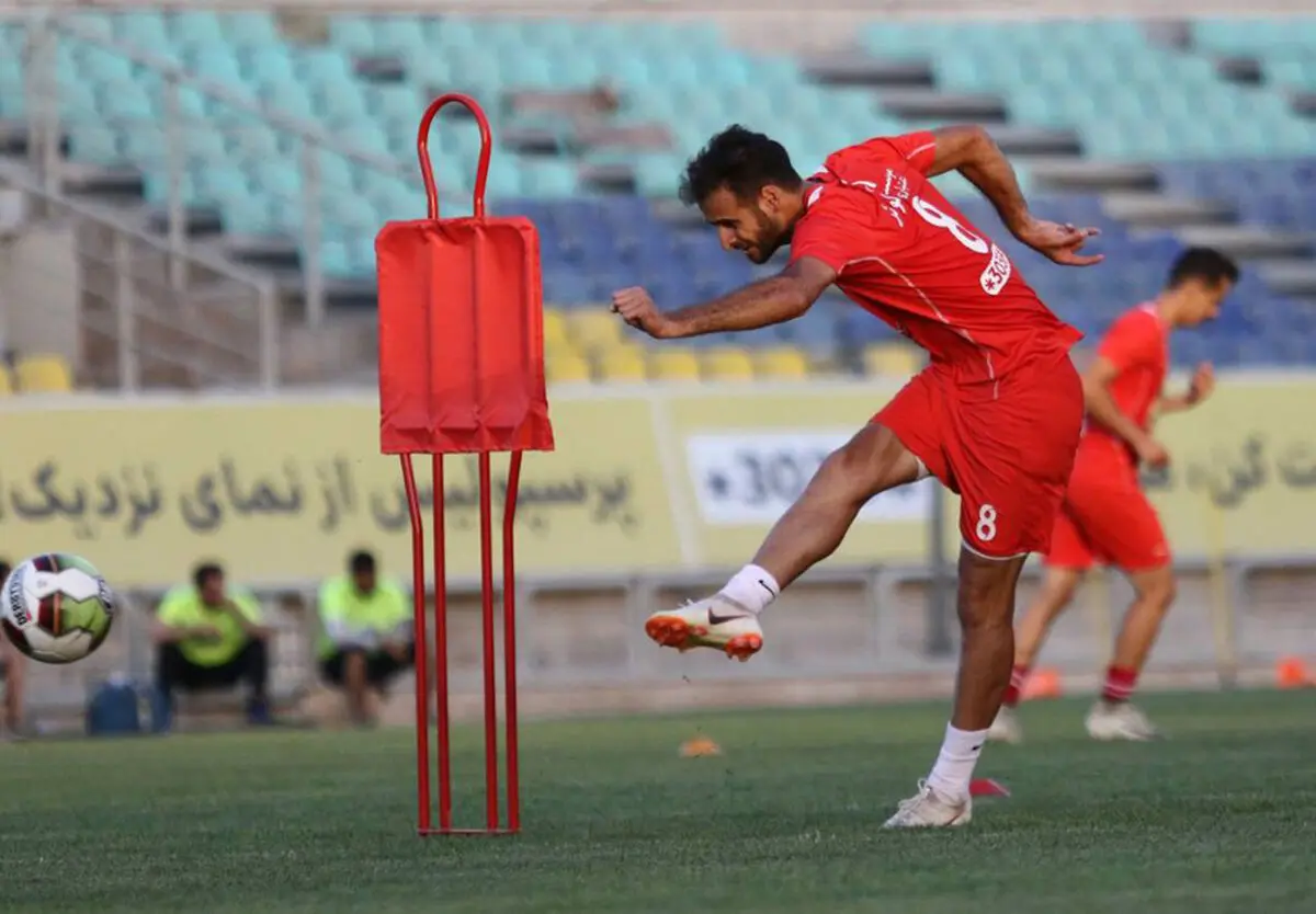 پیگیری تمرین پرسپولیس زیر نظر کریم باقری