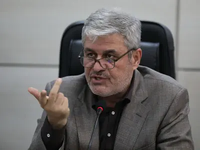 در راستای تقویت کالابرگ الکترونیک کمک‌رسان دولت خواهیم بود/ جریان منابع نفتی برای مجلس شفاف شود