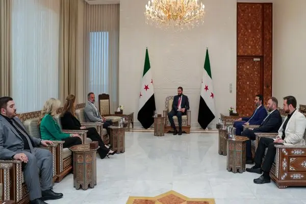 دیدار الجولانی با نماینده کنگره آمریکا