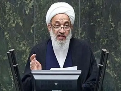 طوری نشود که فقط فراجا برای حجاب وسط میدان باشد!