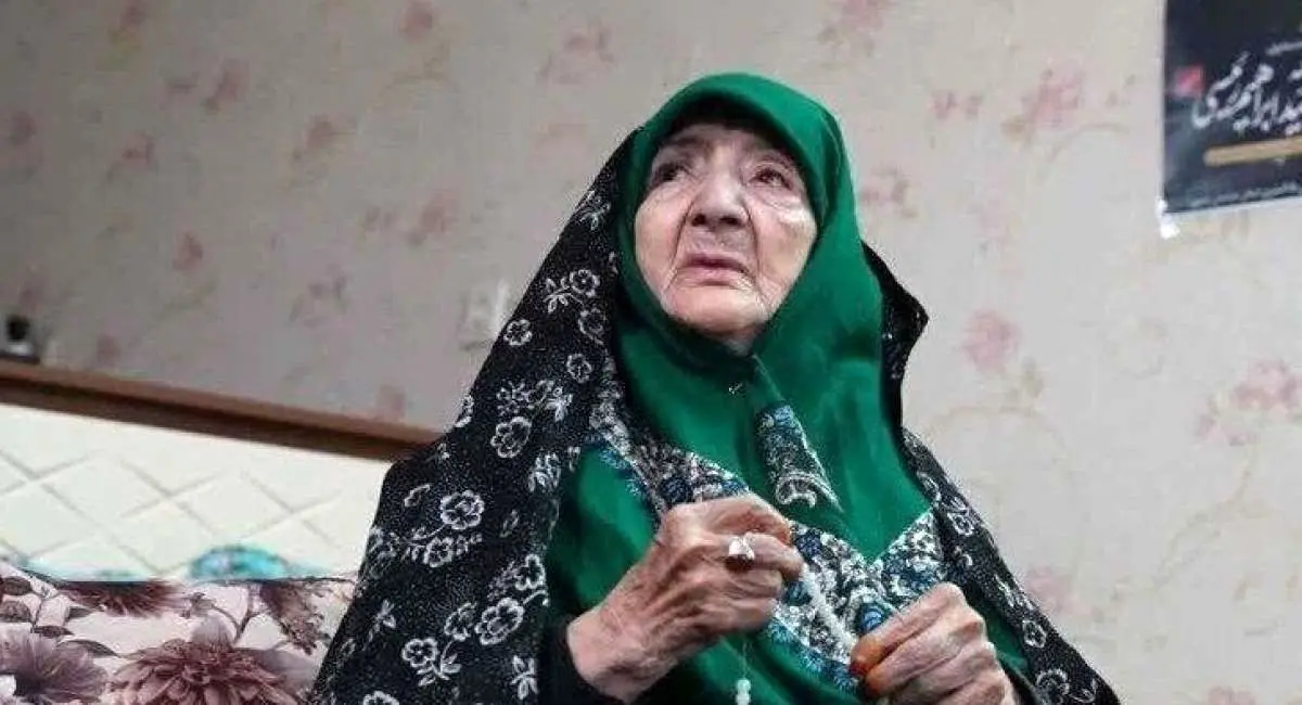 مادر مرحوم رئیسی خطاب به پزشکیان: سوار هلیکوپتر نشو + فیلم