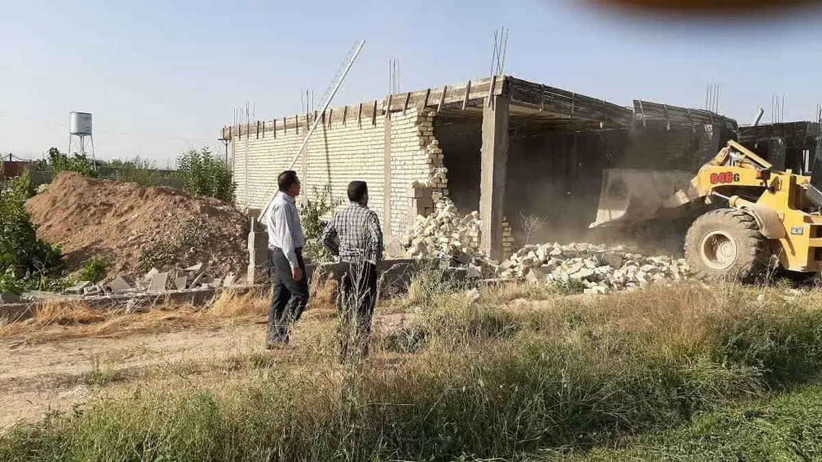 ۱۷۶ مورد ساخت و ساز غیر مجاز در شیراز تخریب شد