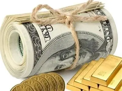 نرخ ارز و سکه در بازار آزاد 15 اردیبهشت ماه تا ساعت 15:30 / روند نزولی قیمت دلار و افت قیمت در بازار طلا و سکه