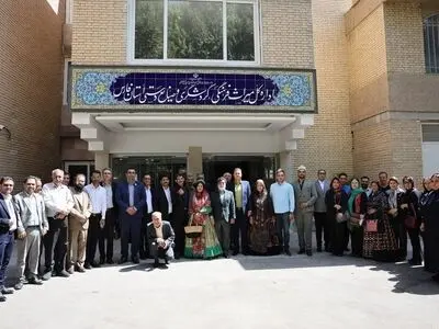 برنامه‌های جدید برای رونق اقتصاد هنر در ایل قشقایی
