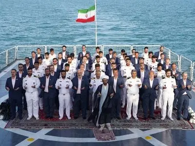 آیین گرامیداشت شهدای قرآنی ناوشکن دنا در فرهنگسرای قرآن