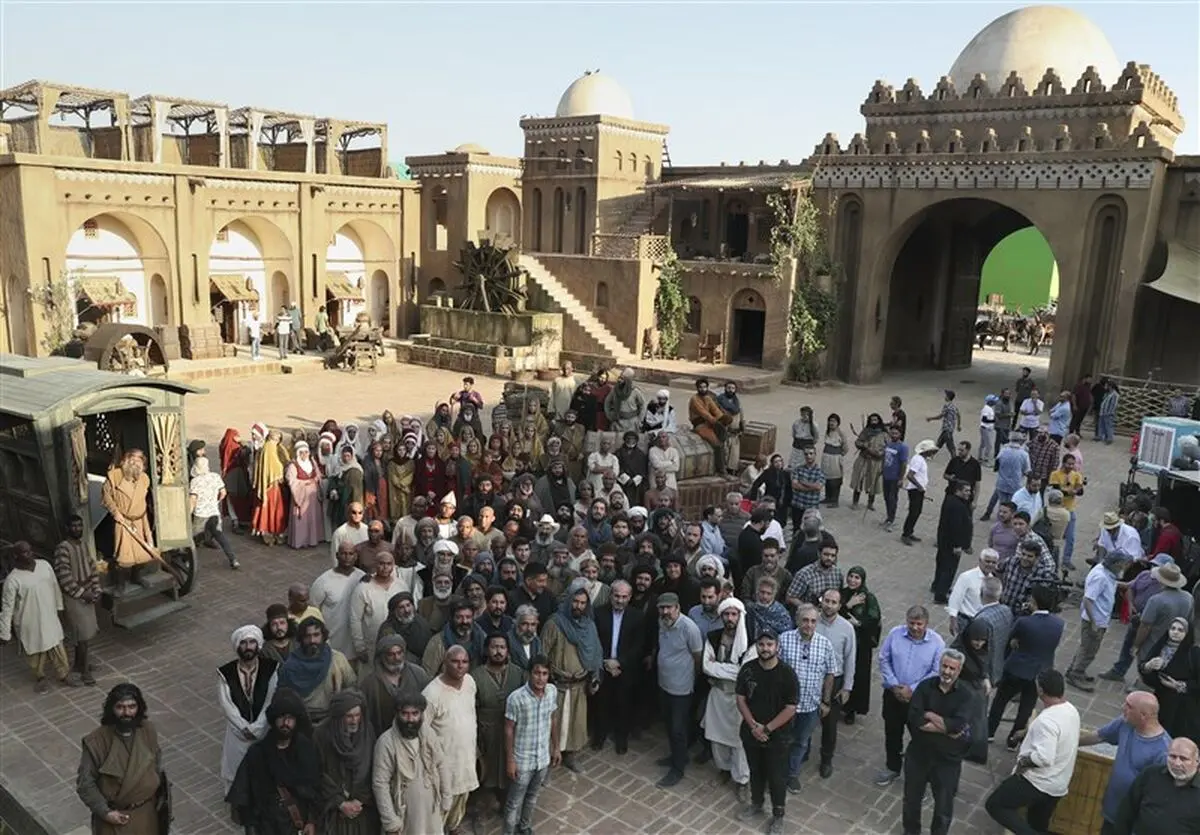 مراسم تشییع دو هنرور سریال «سلمان فارسی» برگزار شد