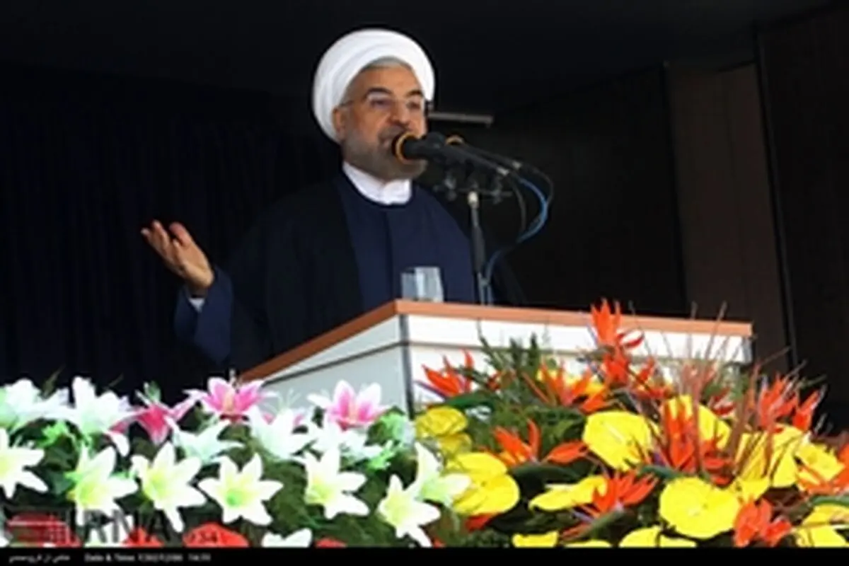 رئیس جمهور از مجتمع فولاد هرمزگان بازدید کرد