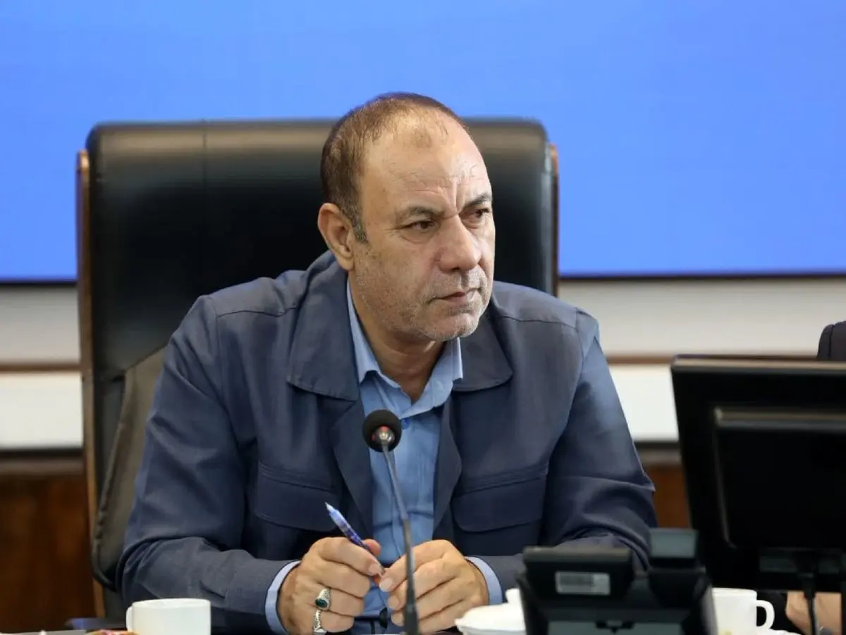 تأکید فرماندار تهران بر تسریع در اتصال شعب اخذ رأی به شبکه فیبر نوری