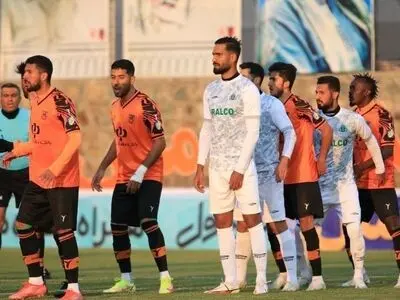 محمدزاده: هدف‌مان نشان دادن یک آلومینیوم متفاوت است / نباید بعد از چهار هفته مغرور باشیم