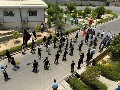 برگزاری مراسم سوگواری ایام محرم و گرامیداشت شهدای والامقام کشور در شرکت توسعه پلیمر پادجم