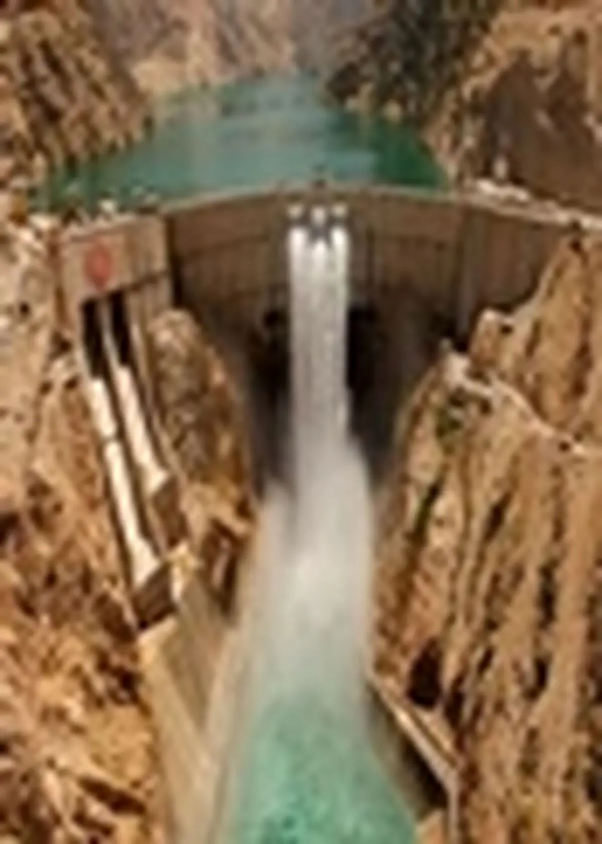 دارندگان آب در سال ۲۰۵۰ همانند ایران خواهند شد / برنامه‌ریزی‌های دقیق و بلندمدت اهداف مورد نظر را محقق می کند