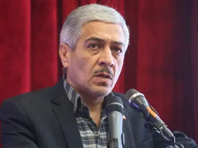 وزارت بهداشت درباره تعطیلی شهرها باید قاطعانه تصمیم بگیرد/ضرورت هماهنگی بیشتر نهادهای حاکمیتی در مقابله با کرونا/ انتقاد از احتکار ماسک توسط سودجویان