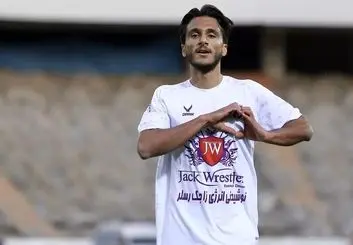 ستاره جوان لیگ برتر در آستانه پرسپولیسی شدن