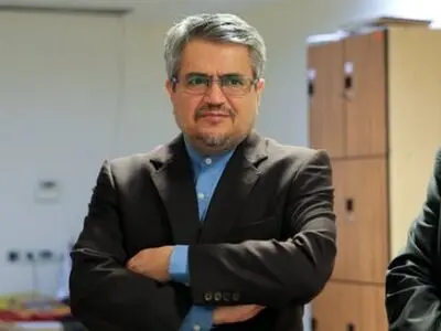 ایران و چین می‌توانند از ظرفیت‌های موجود یکدیگر در جهت تقویت و توسعه خود استفاده کنند