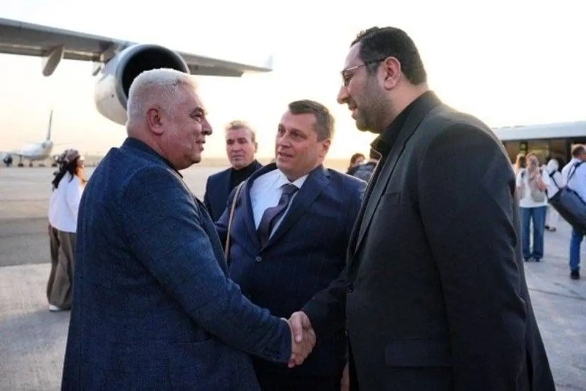 ورود ️وزیر ارتباطات صربستان به کشورمان به منظور شرکت در آیین وداع با رهبر شهید انقلاب

