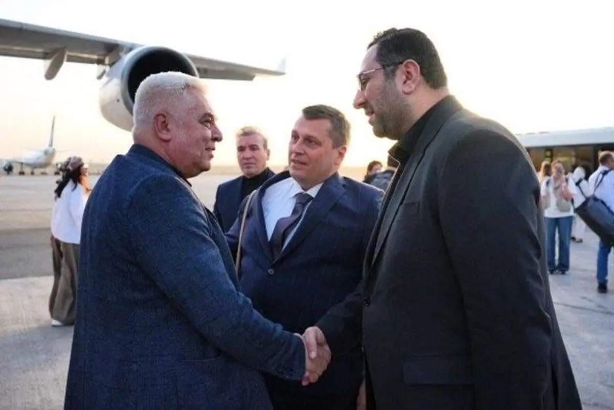 ورود ️وزیر ارتباطات صربستان به کشورمان به منظور شرکت در آیین وداع با رهبر شهید انقلاب

