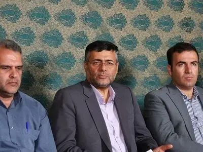 در برخی روستاها باغات با آب شرب آبیاری می‌شود