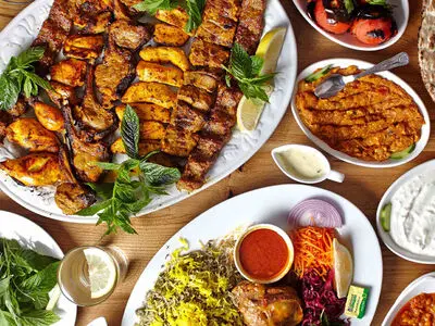 رقم‌های شوکه‌کننده منوی قیمت یک رستوران در سال ۸۷