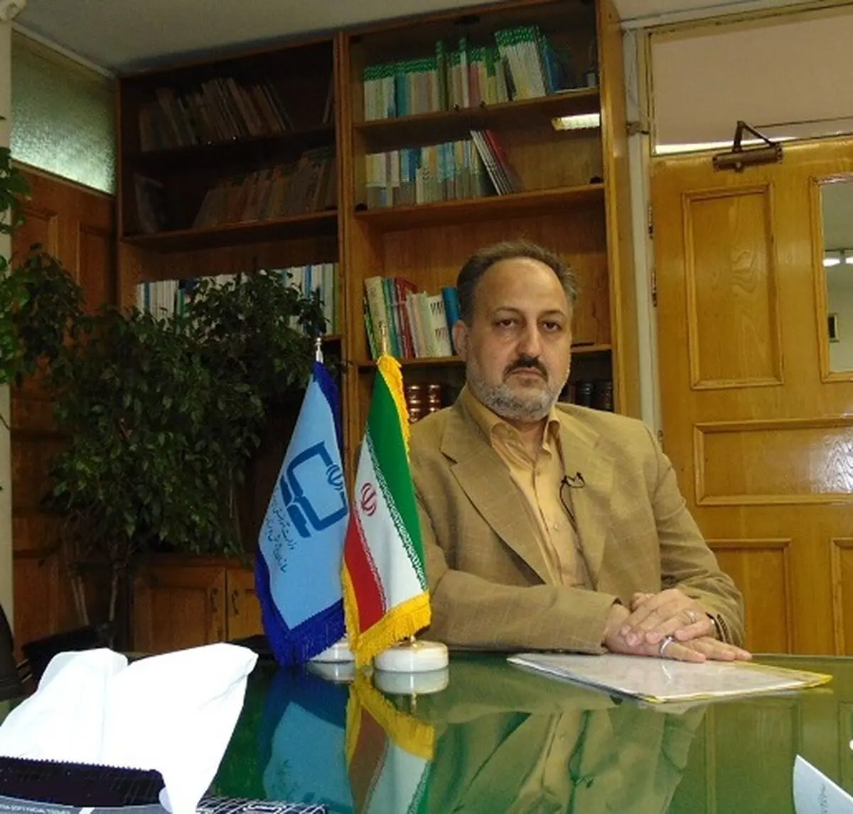 الکترونیکی کردن کتب درسی به دلیل کمبود کاغذ/ کاغذهای مانده در گمرگ در انتظار تمدید ثبت سفارش بانک مرکزی