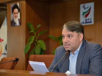سفر رئیس فدراسیون تنیس به انگلیس

