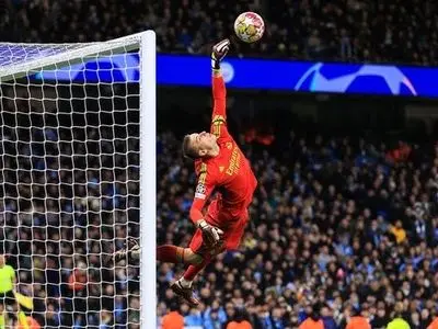 ویدئو: وقتی دروازه‌بان‌ها غیرممکن را ممکن می‌کنند