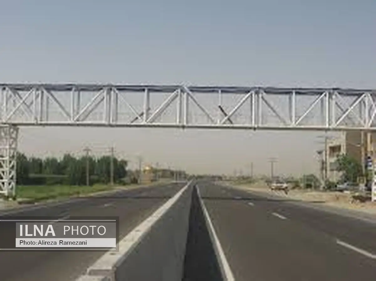 یک دستگاه  پل‌عابر پیاده در محورآمل به بابل نصب می‌شود