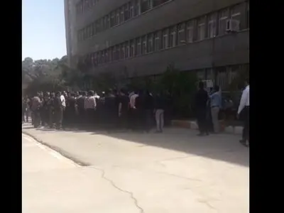 اعتراض کارگرانِ ماشین‌سازی اراک ادامه‌دار شد/ جلسه‌ی شورای تامین بدون حضور نماینده‌ی کارگران