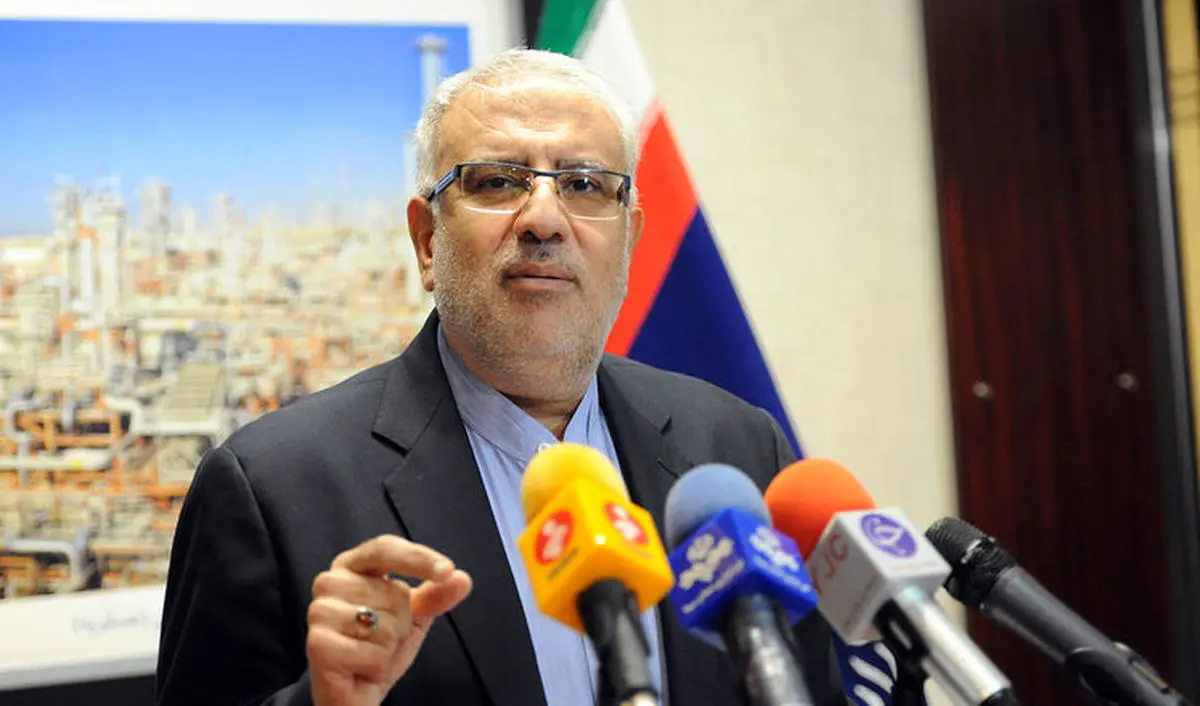 إیران تعلن توقیع اتفاقیات مع الصین لتطویر حقول النفط والغاز