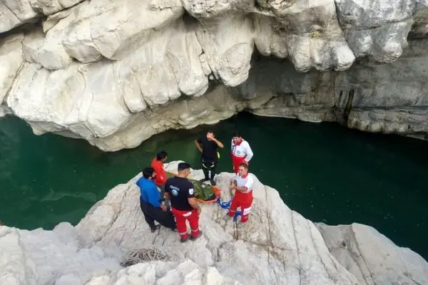 پیدا شدن پیکر بی جان جوان ۱۸ ساله از آبگرم قینرجه تکاب