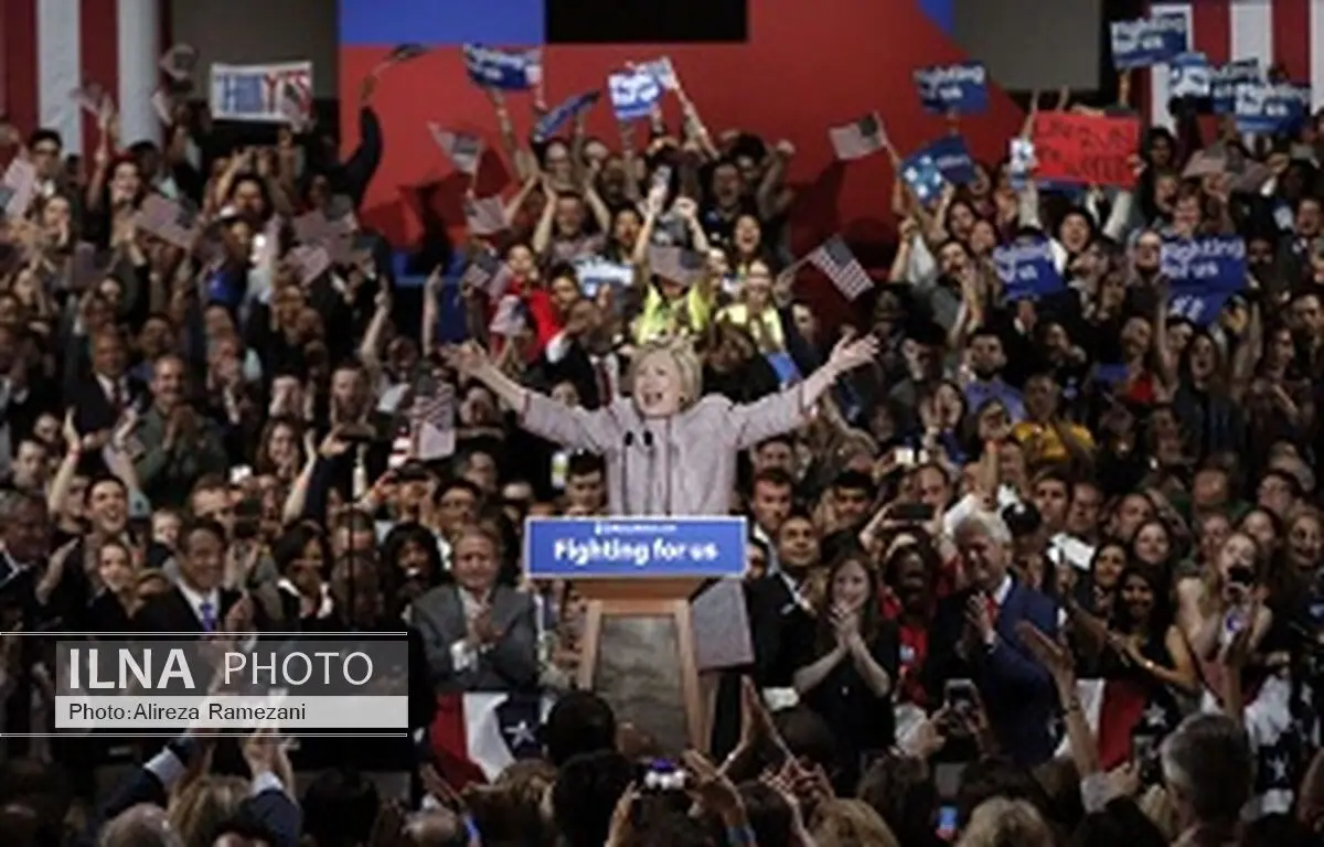 Clinton wins Kentucky, Sanders takes Oregon