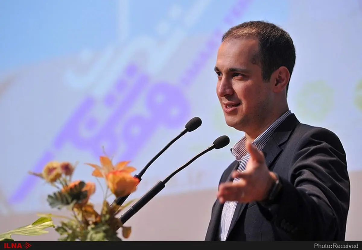 ممنوع‌الخروجی کاوه مدنی بعد از درخواست وزارت اطلاعات رفع شد/ وی در مظان اتهام بود ولی احضار نشد