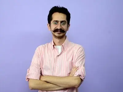 شایان شکرآبی قطعه «ماه سرخ» را منتشر کرد+صوت