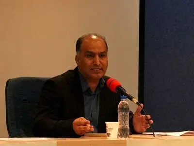 نمایش خیابانی مساله‌محور و گره‌گشاست/ آثار هر کجای شهر که اجرا شوند، به آن هویت نمایشی می‌دهند/ تئاتر محیطی نیازمند یک جشنواره بین‌المللی است