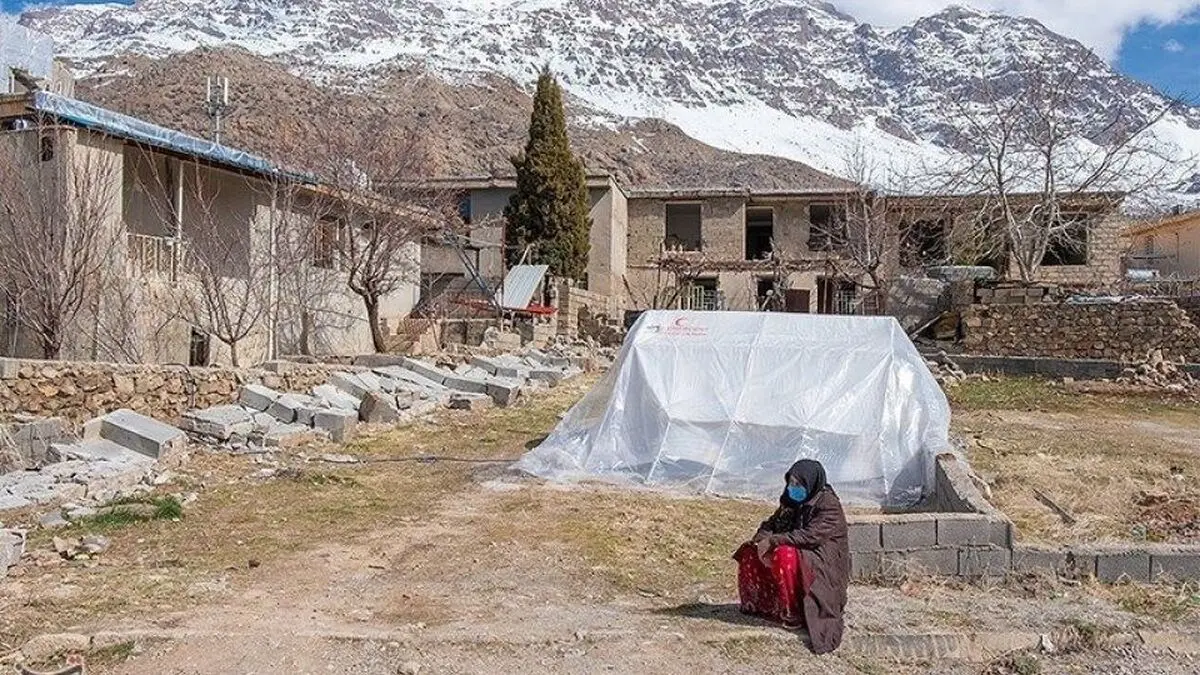 کمک ۵ میلیاردی شهرداری تهران به زلزله‌زدگان سی‌سخت
