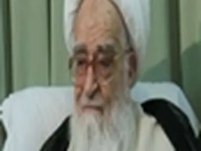نظر آیت الله صافی گلپایگانی پیرامون واردات اجناس و کالاهای خارجی