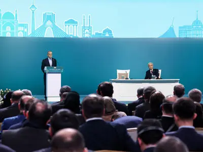 می‌خواهیم میان بخش‌های خصوصی ایران و قزاقستان شبکه‌ای پایدار از همکاری و سرمایه‌گذاری ایجاد کنیم
