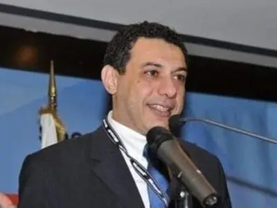 القضاء الایرانی یدرس طلب اطلاق سراح "نزار زکا" بشکل خاص