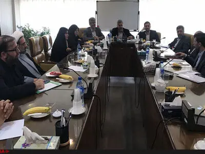 صداوسیما بدون نگاه جناحی به نمایندگان تریبون بدهد/ تاکید بر ضرورت تلاش رسانه ملی برای جلب اعتماد مخاطبان