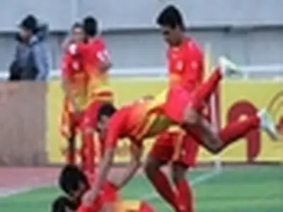 دربی داغ خوزستان را فولاد برد / وکیا شاگردان ویسی را نقره داغ کرد