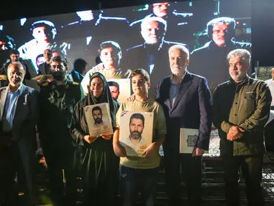 برگزاری یادواره شهدای دفاع مقدس و ۱۶ شهید جنگ رمضان شهرک زیباشهر شیراز